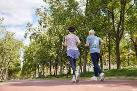 河南00后姑娘李玮洒夺得金腰带，成中国首位女子职业拳击OPBF亚洲冠军